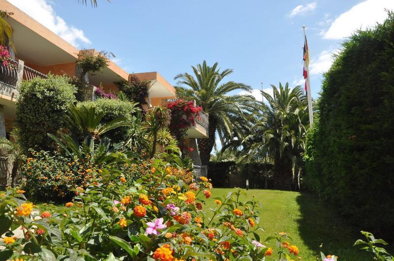 Palm Village Villasimius Eksteriør bilde