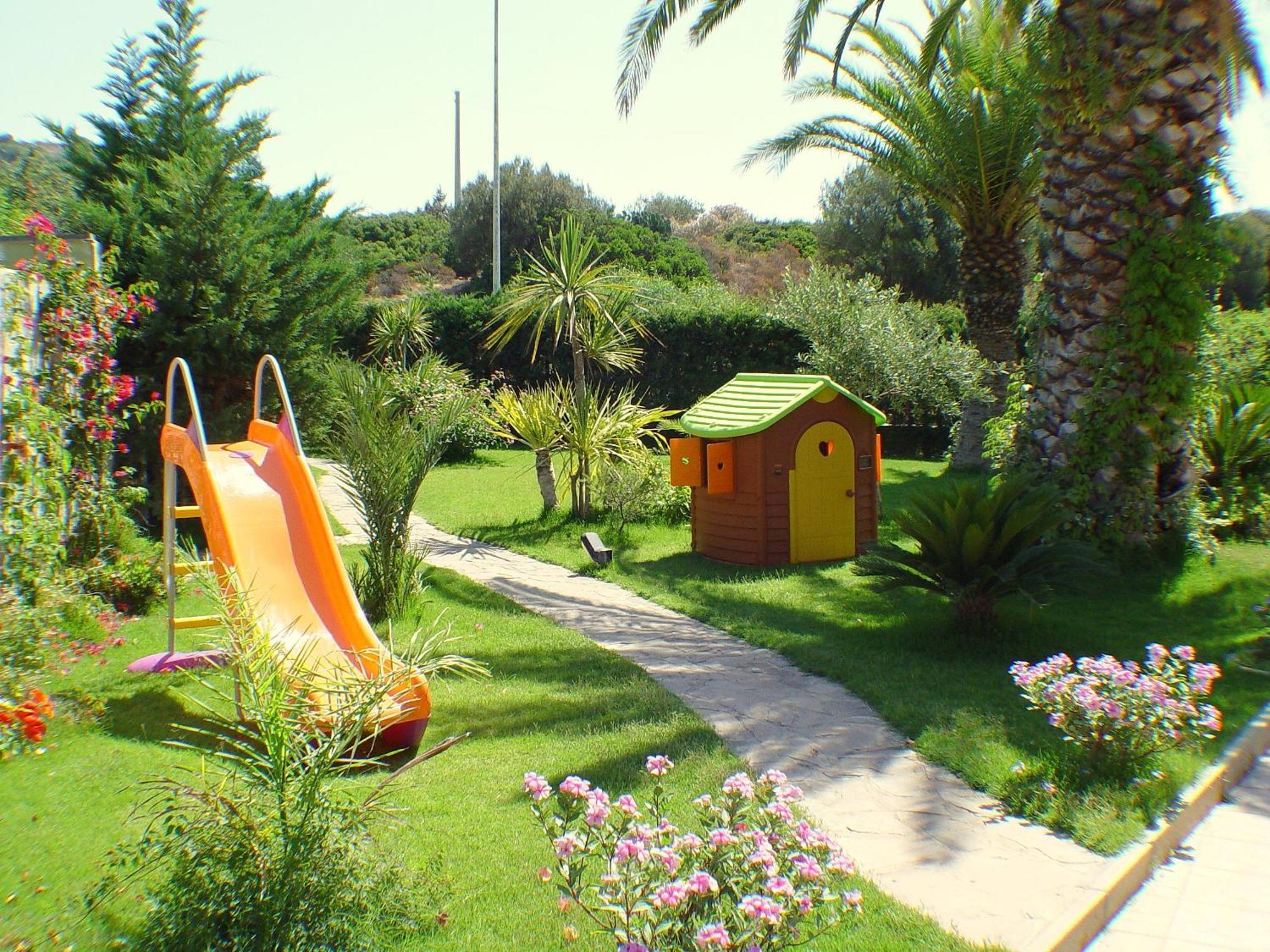 Palm Village Villasimius Eksteriør bilde